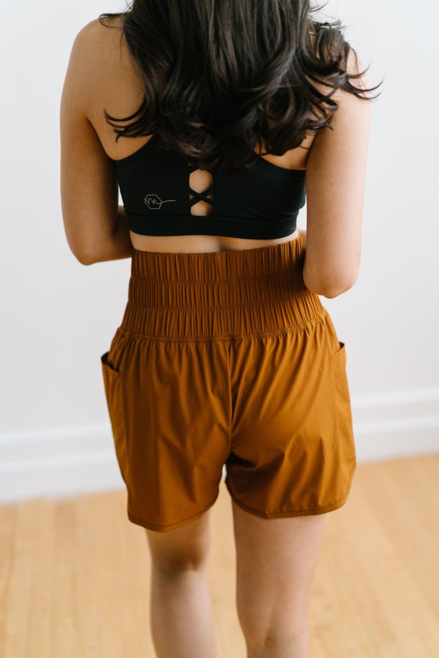 Bottoms Maven Thread | Trainer Shorts - Caramel