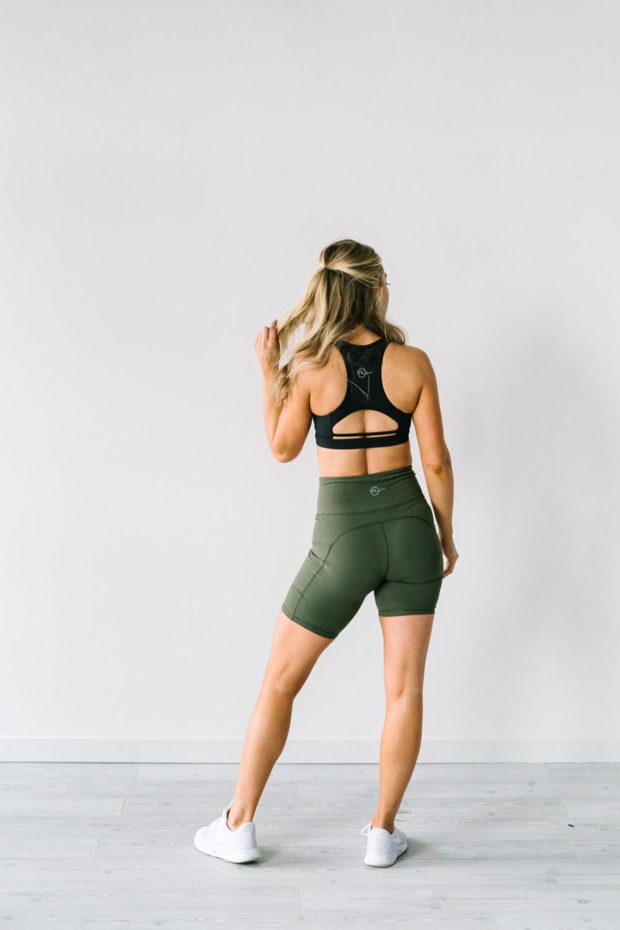 Bottoms Maven Thread | Biker Shorts - 8'' - Olive Green | Mt Luxe