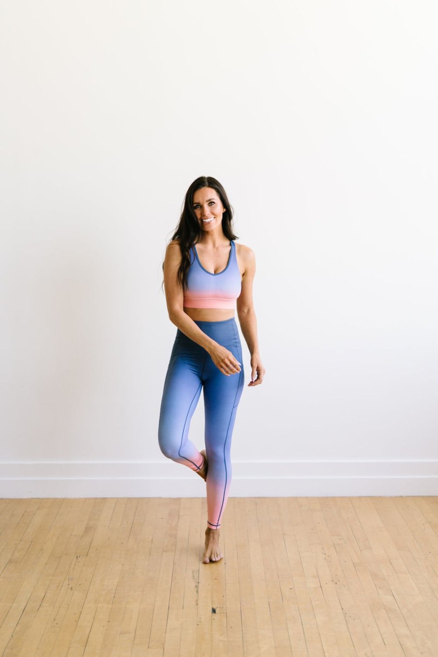 Tops Maven Thread | Balance Sports Bra - Peach/Blue Ombre | Mt Sport