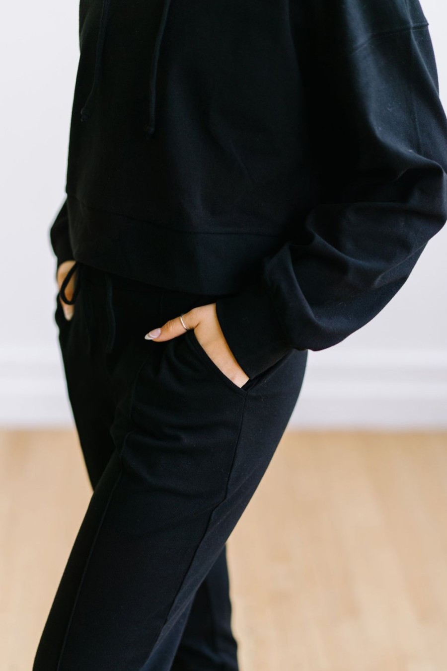 Bottoms Maven Thread | Sweatpants - Black