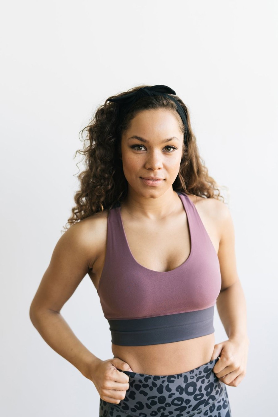 Tops Maven Thread | Criss Cross Sports Bra - Muted Plum / Grey | Mt Luxe