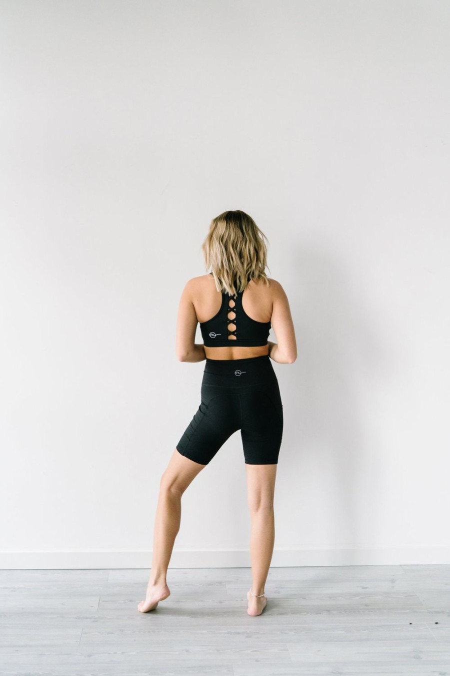 Bottoms Maven Thread | Biker Shorts - 8'' - Black | Mt Luxe