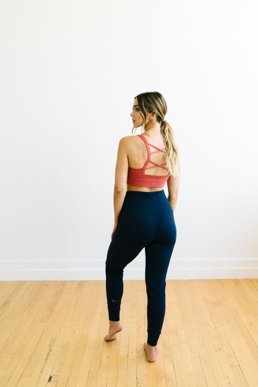 Bottoms Maven Thread | Warmup Joggers - Navy | Mt Luxe